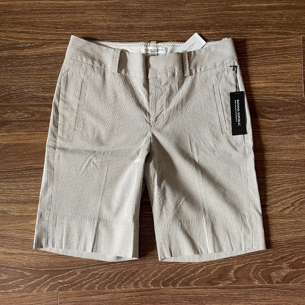 BANANA REPUBLIC Pin Stripe Sparkle Bermuda Shorts Martin Fit